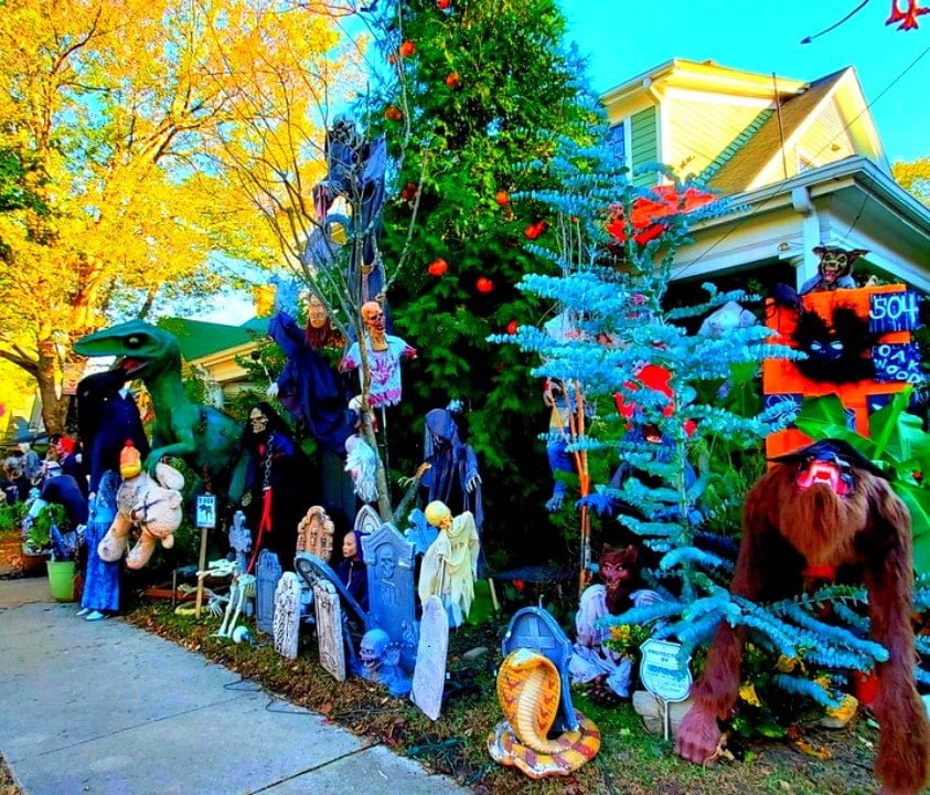 Historic Oakwood Halloween, Raleigh, NC 37