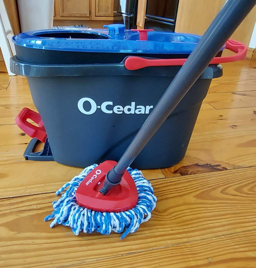 My Spin Mop I use for Lakehouse rental